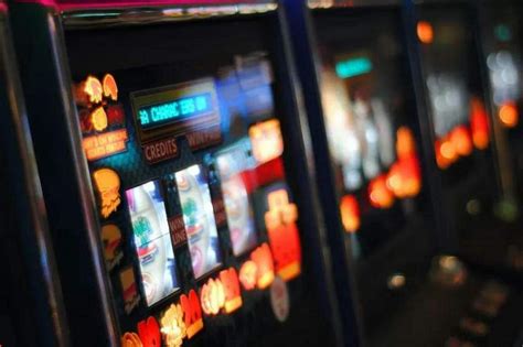 Philippines gaming regulator weighs sale of casinos for $1.47 bln.